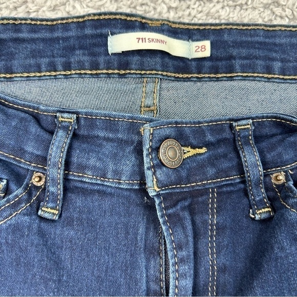 Levi's Jeans Womens 28 Basic 711 Skinny Dark Wash Classic Casual Denim Ankle - Picture 2 of 4